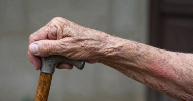 Ellenbogengelenkarthrose Schwierigkeiten