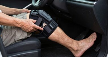 Fahrvorkehrungen bei Arthritis im Kniegelenk