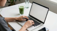 Lifestyle Trends that Young People are Starting to Abandon: Towards a More Balanced and Meaningful Life